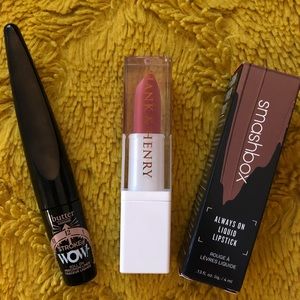 Makeup bundle